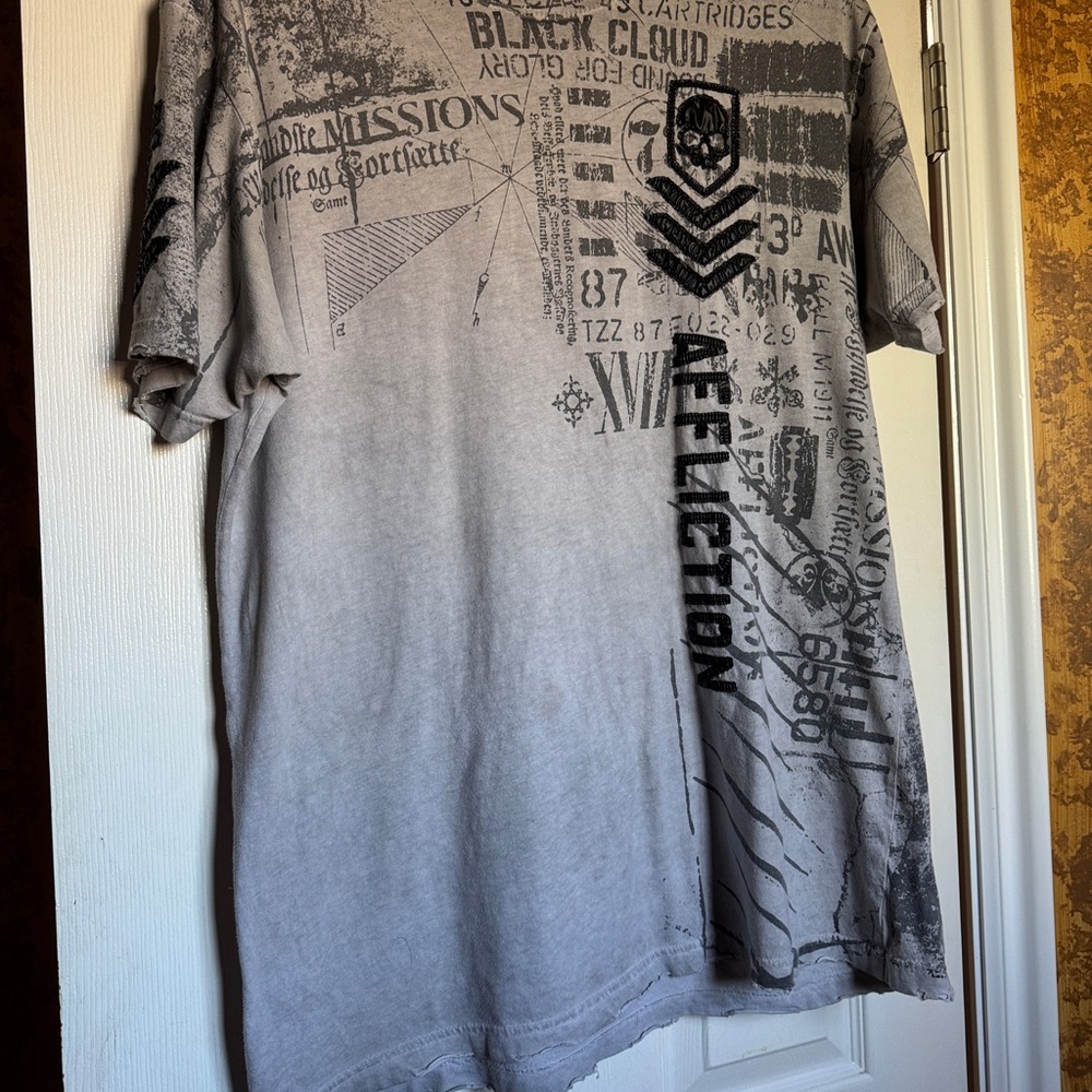Affliction Gray and Black Short Sleeve Tee Urban Style
